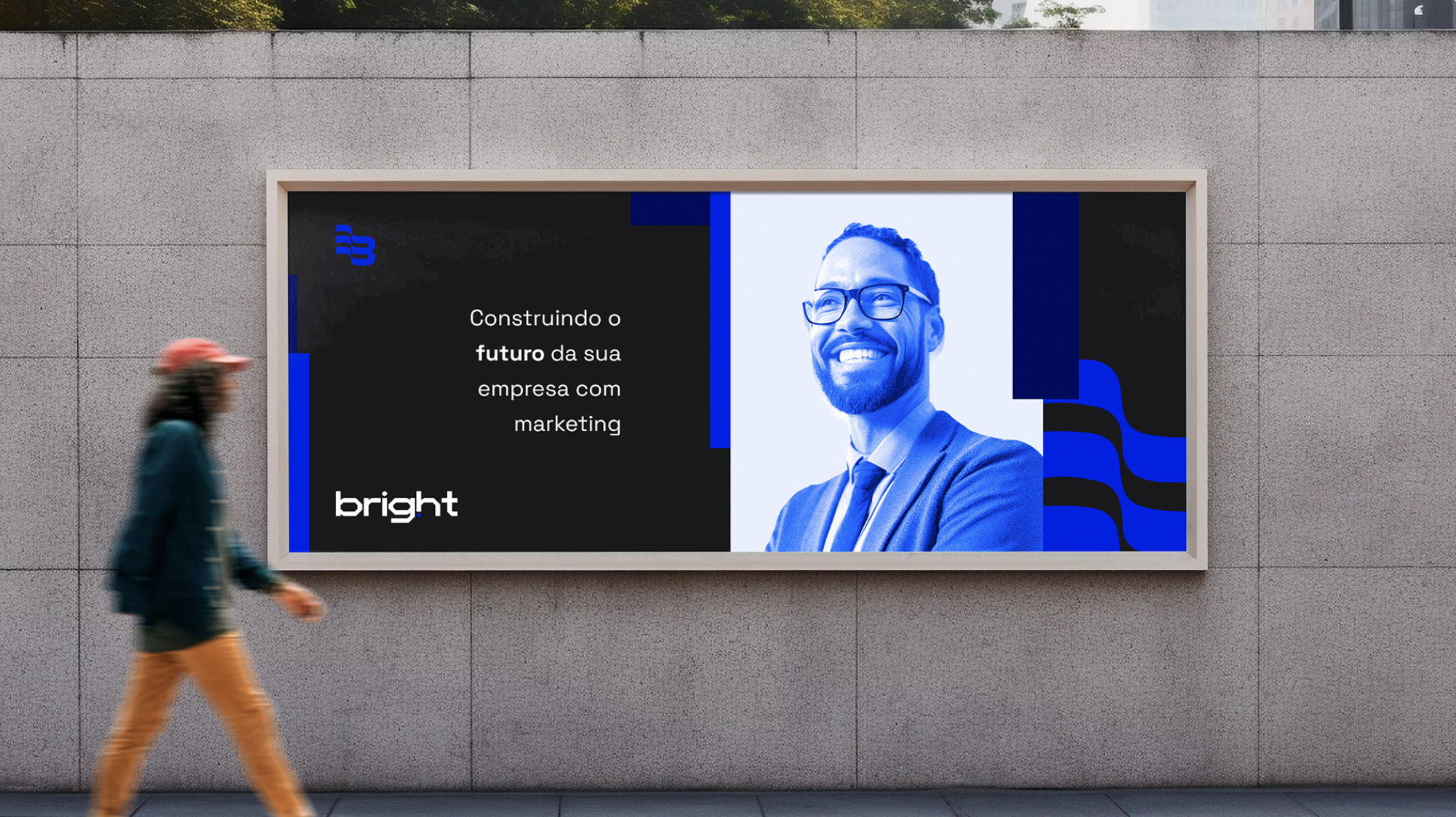 Bright: outdoor com a nova identidade